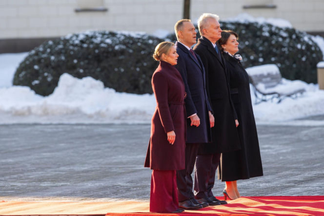 Marta Nawrocka wyprzedza trendy