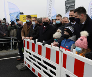 Most na Wiśle otwarty z WIELKĄ POMPĄ! A dystans społeczny?