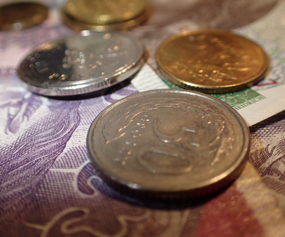Minimalne wynagrodzenie w 2022 roku: Rząd zmienił zdanie w ostatniej chwili?