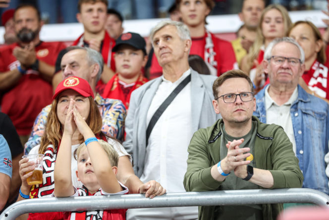 Widzew Łódź - Lech Poznań: Zdjęcia kibiców z meczu 6. kolejki PKO BP Ekstraklasy