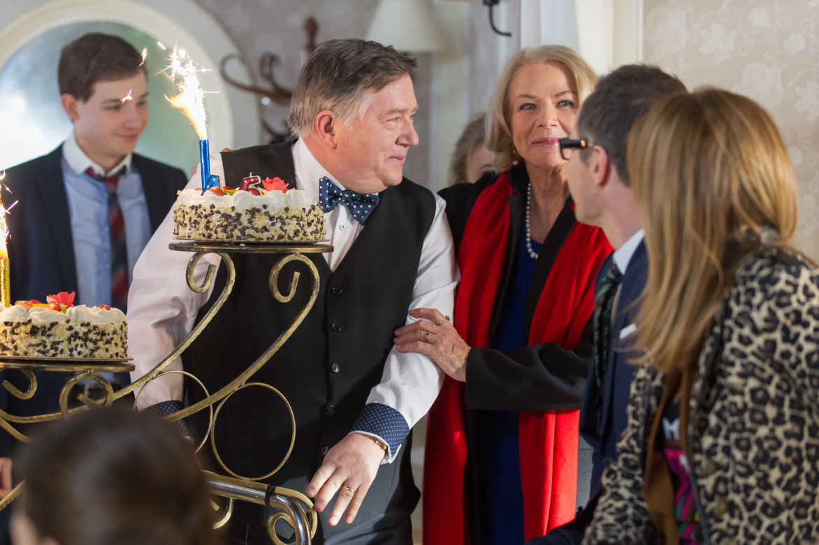 Na Wspólnej, Włodek (Mieczysław Hryniewicz) Maria (Bożena Dykiel)