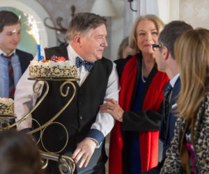 Na Wspólnej, Włodek (Mieczysław Hryniewicz) Maria (Bożena Dykiel)