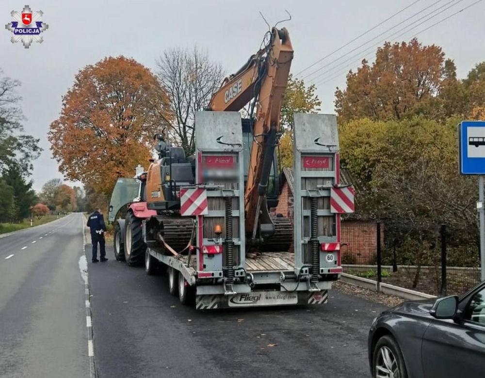 Wiózł koparkę i rwał linie energetyczne przez 10 kilometrów!