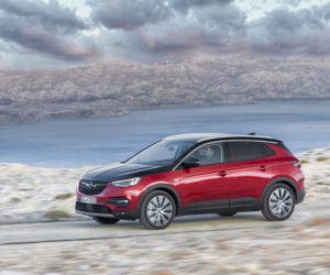 Opel Grandland X Hybrid4 