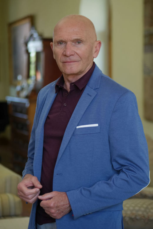 Pierwsza miłość po wakacjach 2020. Edward Stryjeński (Marek Siudym) - ojciec Marysi