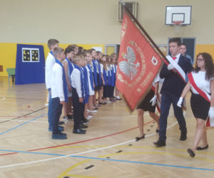 Toruńscy uczniowie rozpoczęli nowy rok szkolny! [ZDJĘCIA] 