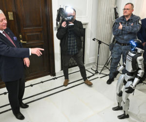 Robot humanoidalny Edward Warchocki w Sejmie