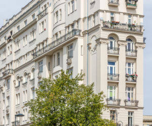 Żelazko, czyli kamienica Kacperskich w Warszawie