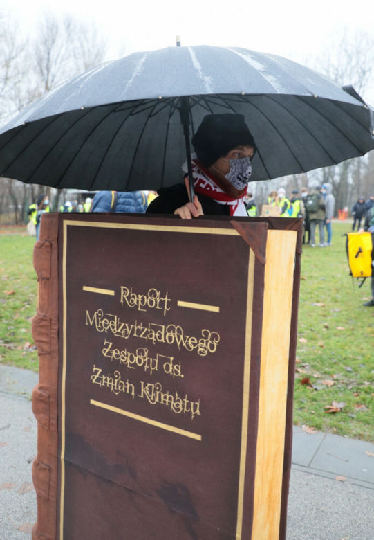 Ogromny paraliż w Warszawie. Gigantyczne korki, wszystko stoi