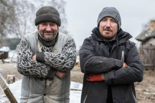 Rolnicy. Podlasie. Rewolucja w Plutyczach! Gienek i Andrzej mają nowy sprzęt [ZDJĘCIA, WIDEO] 21.05.2021