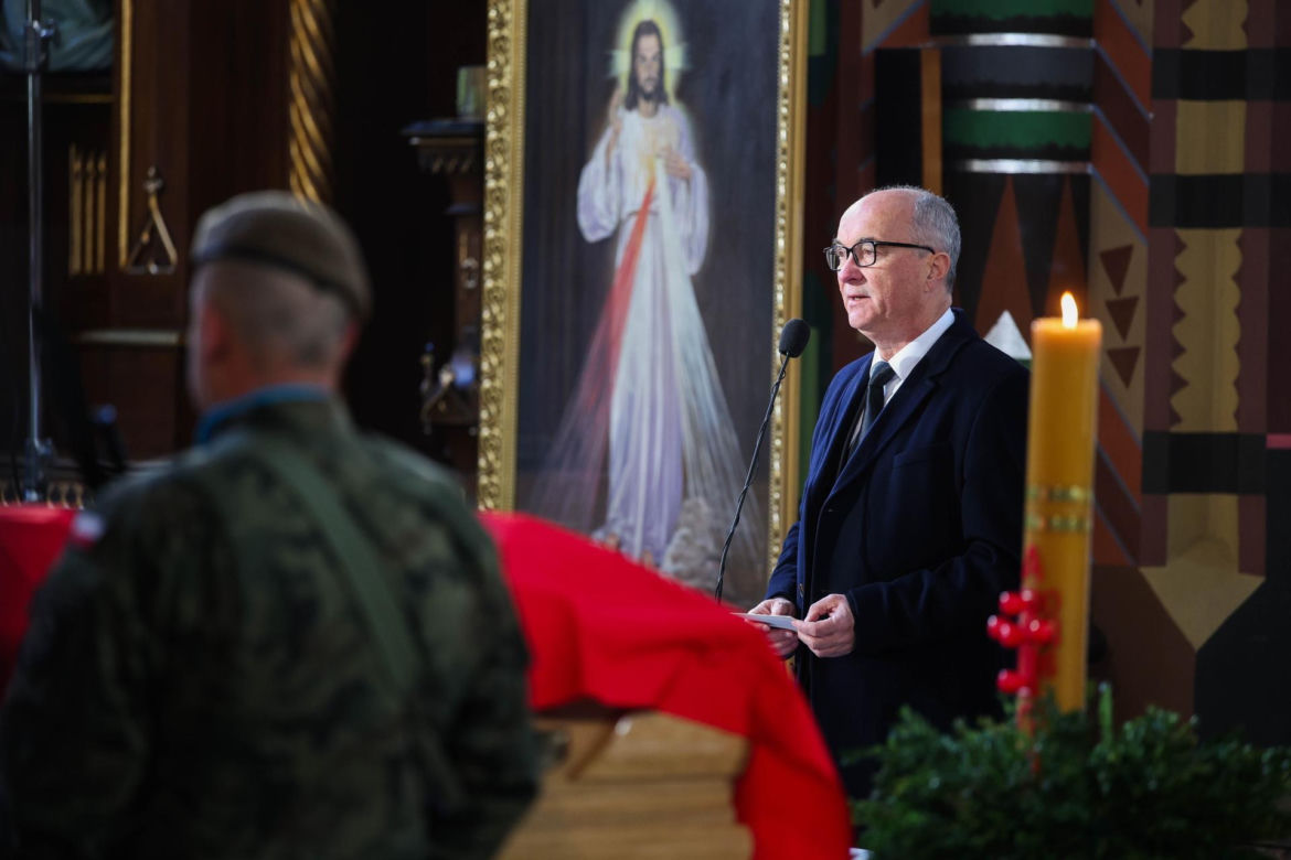 Ból, rozpacz, łzy. Poruszające sceny na pogrzebie Łukasza Litewki