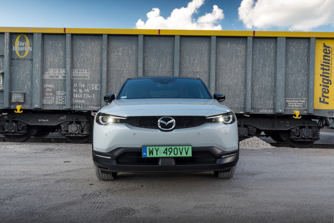 Elektryczna Mazda MX-30