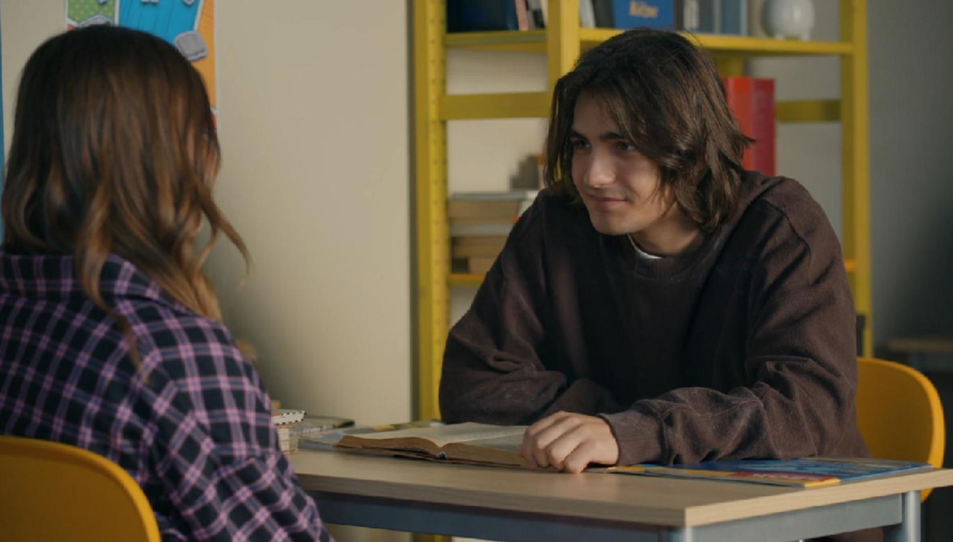Barwy szczęścia, odcinek 3172. Ewa (Gabriela Ziembicka), Romeo (Jacek Tyszkiewicz)