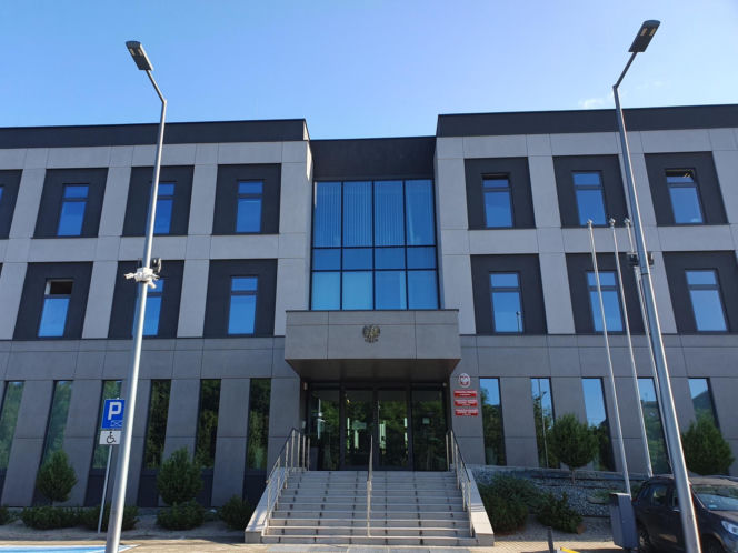 Porwał i zgwałcił dziewczynkę posiedzi 13 lat