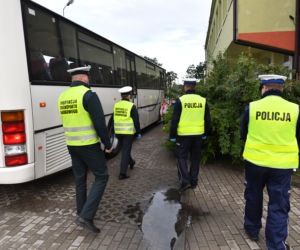 Kontrole szkolnych autobusów