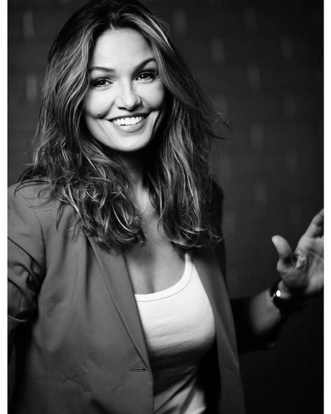 Dramat gwiazdy! Nadia Fares znaleziona na dnie basenu, walczy o życie