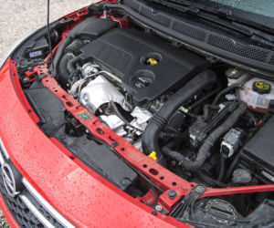 Opel Astra 1.6 Turbo 200 KM M6 Elite