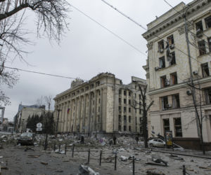 Ukraina/ 21 zabitych, ponad 110 rannych po atakach w Charkowie i Kijowie
