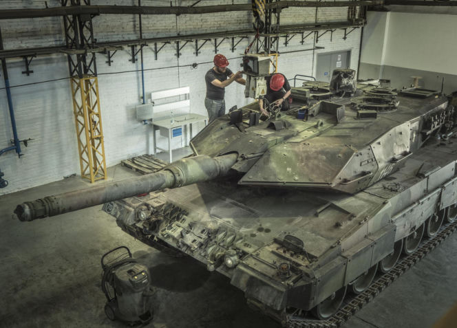 Podsumowanie roku 2025 w WZM S.A. Strategiczne umowy i budowa pancernej potęgi