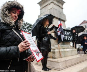  Czarny Wtorek. Kobiety strajkują w rocznicę Czarnego Protestu