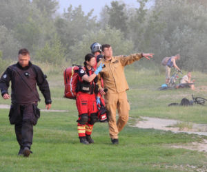 Nastolatek wszedł do Wisły i zniknął. W rejonie Mostu Gdańskiego trwają poszukiwania