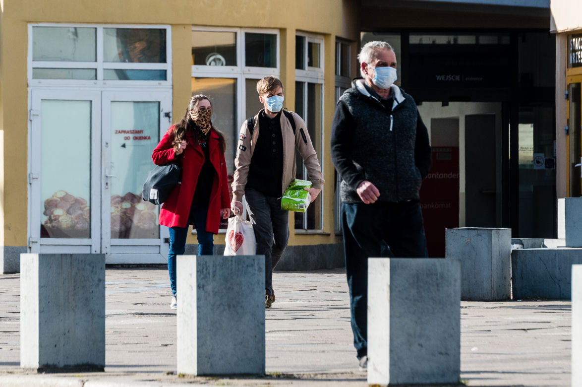 Każą nam znów nosić maseczki?