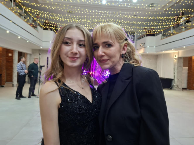 Studniówka 2026 maturzystów II LO w Starachowicach