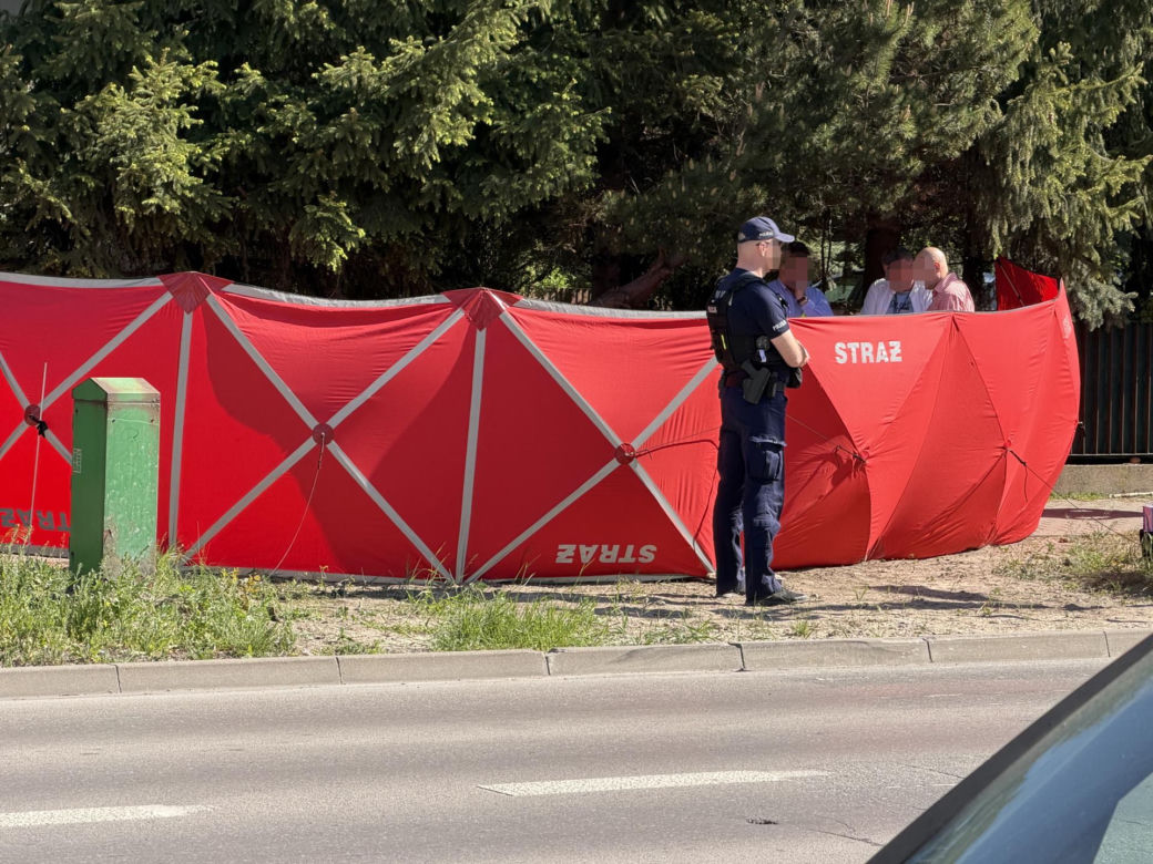 Na środku ulicy rozłożyli parawan. Nie żyje mężczyzna