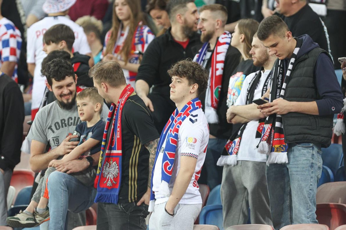 Kibice podczas meczu Górnik Zabrze - Legia Warszawa (01.04.2024)