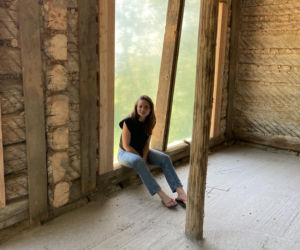 Remont drewnianej chaty w Tropiu (woj. małopolskie)