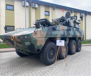 Wojsko opanowało Nowy Sącz.  Ruszyły Wojskowe Targi Służby i Pracy