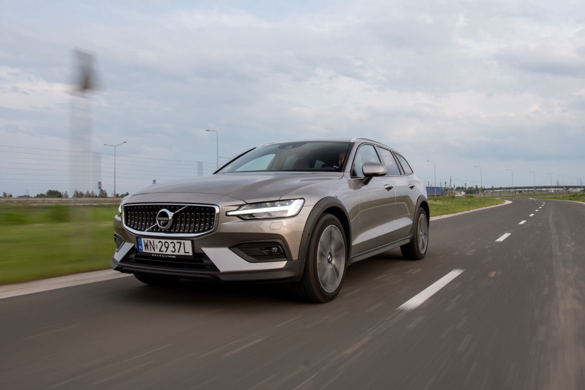 Volvo V60 D4 AWD Cross Country Pro