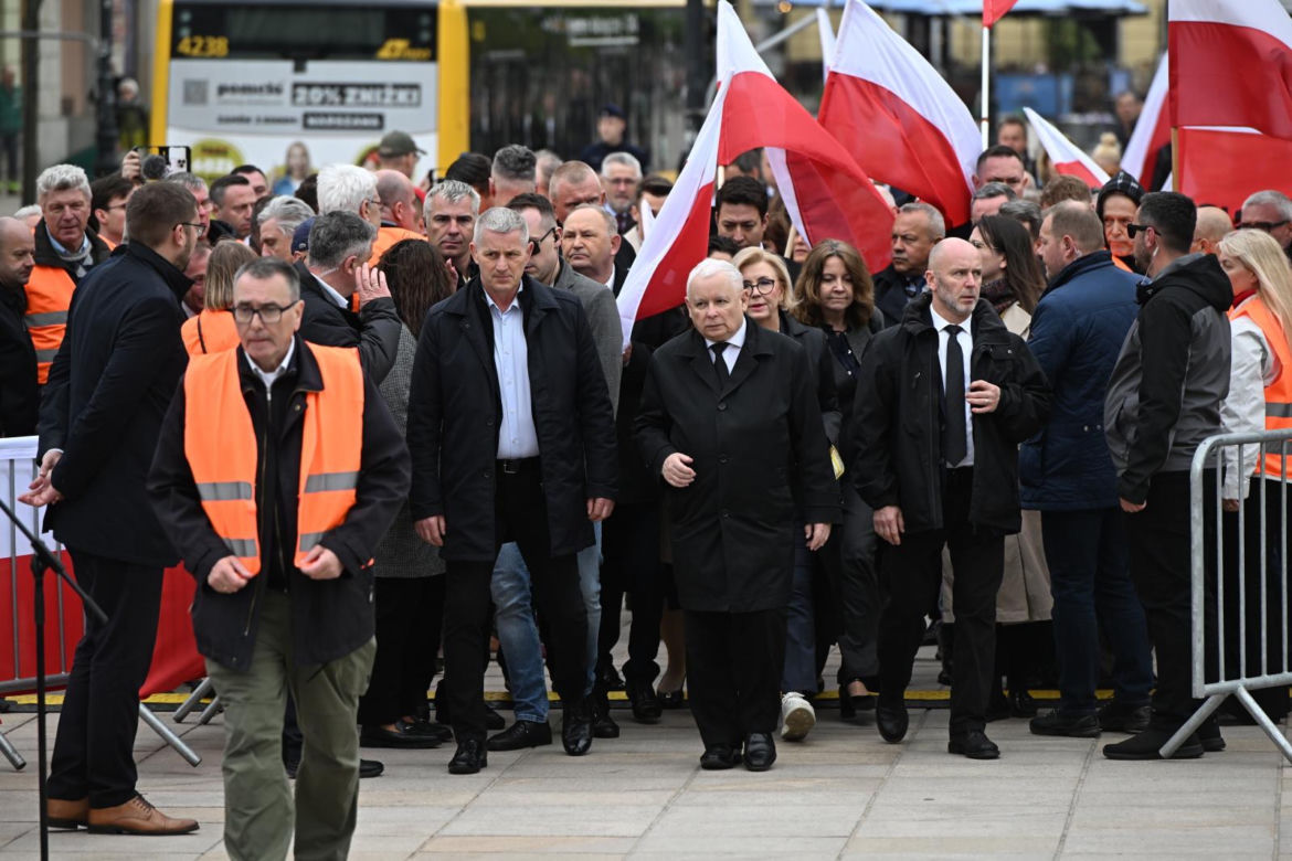 Jarosław Kaczyński w 14. rocznicę katastrofy smoleńskiej 