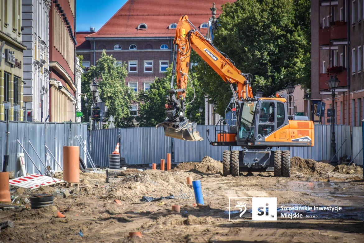 Przebudowa placu Orła Białego