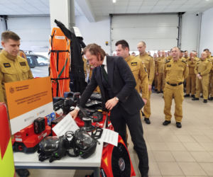 Nowy sprzęt trafi do strażaków z Siedlec, Łosic, Makowa Mazowieckiego, Ostrołęki, Ostrowi Mazowieckiej, Pułtuska, Sokołowa Podlaskiego, Węgrowa i Wyszkowa