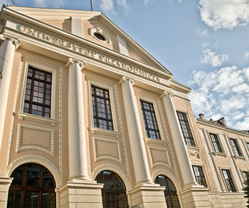 Upwr