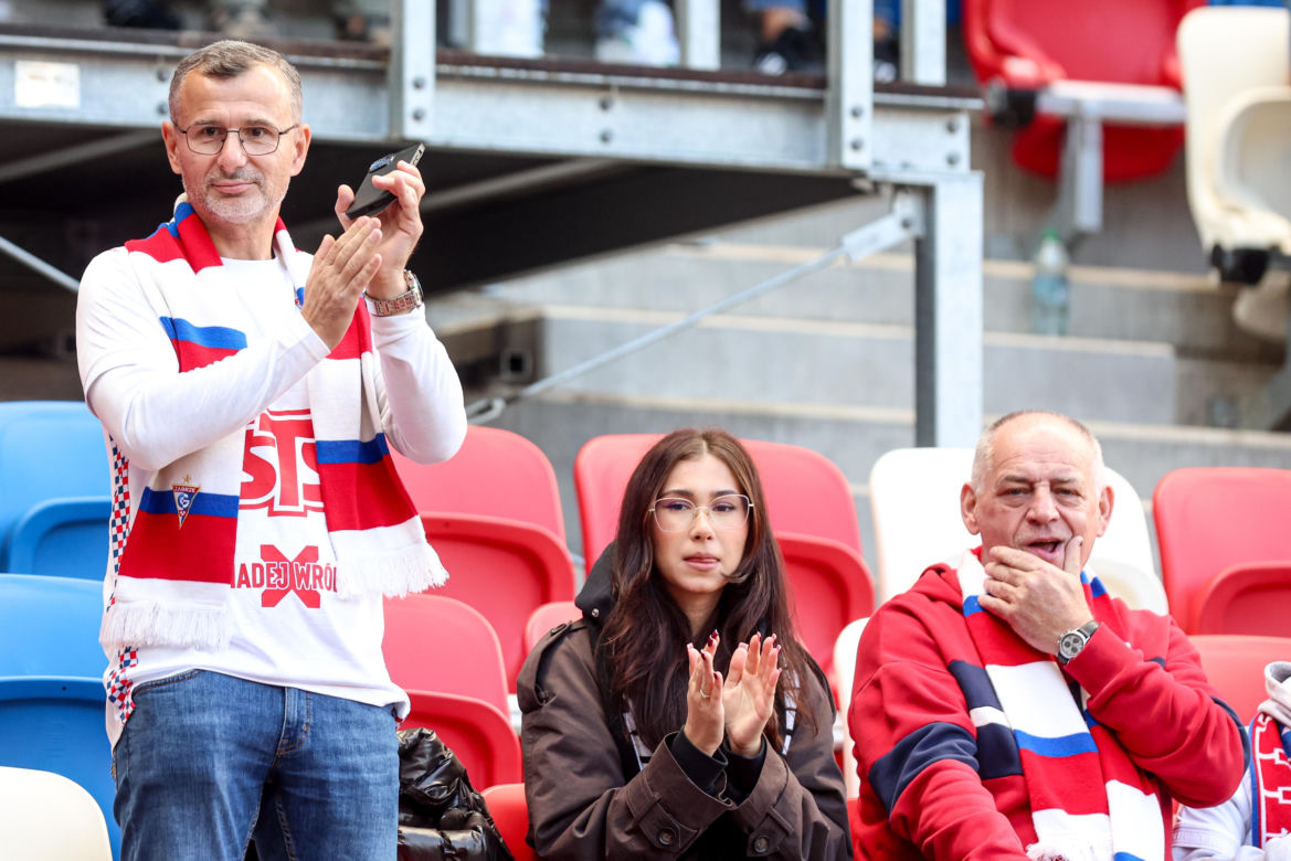 Zdjęcia kibiców i zawodników z derbów Górnego Śląska