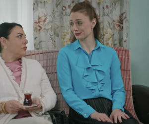 Panna Młoda, odcinek 18.. Derya, Mukadder