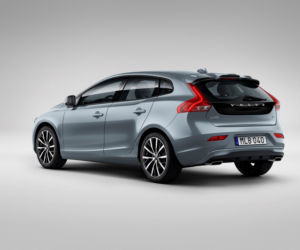 Volvo V40 lifting 2017