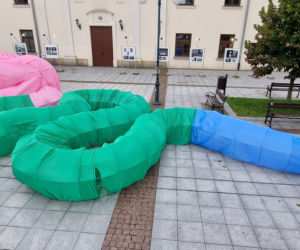Ta sztuka ma prowokować do refleksji. Zobacz jak wygląda tegoroczny Open City! [GALERIA]