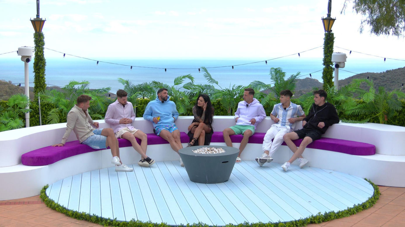Love Island 9