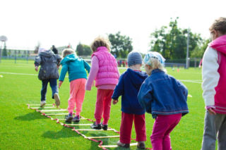 Spektrum autyzmu w domu – codzienność rodziców i rodzeństwa