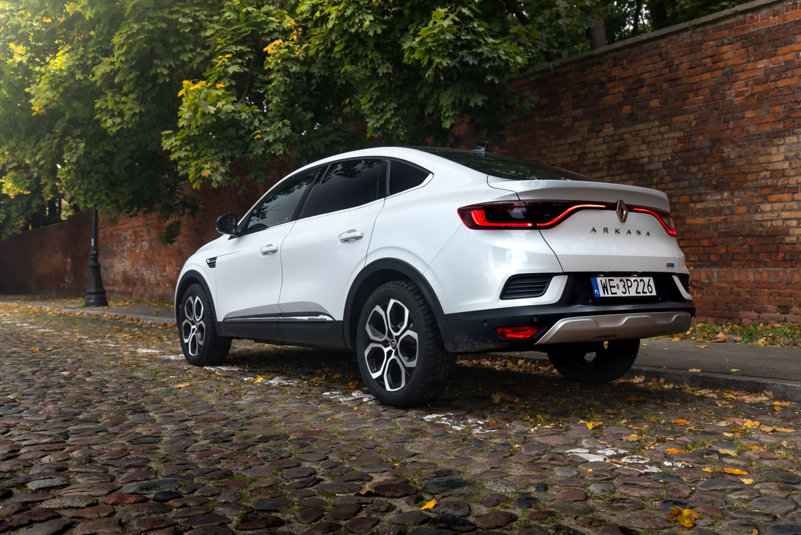 Renault Arkana E-TECH Hybrid 145 KM Intens