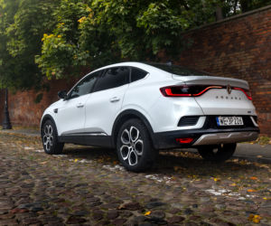 Renault Arkana E-TECH Hybrid 145 KM Intens