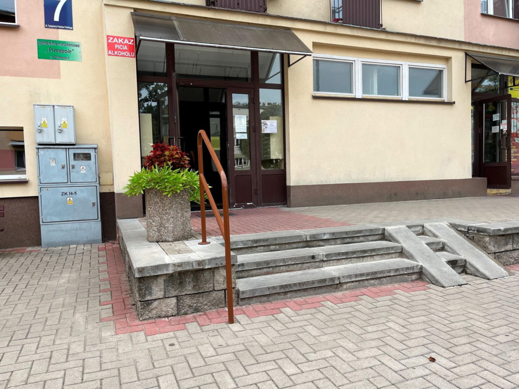 Bochotnica, 13-latek nie żyje, plac zabaw
