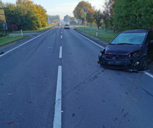 Olsztynek. Karambol czterech samochodów na DK 58. Ulica Mrongowiusza zablokowana [ZDJĘCIA]