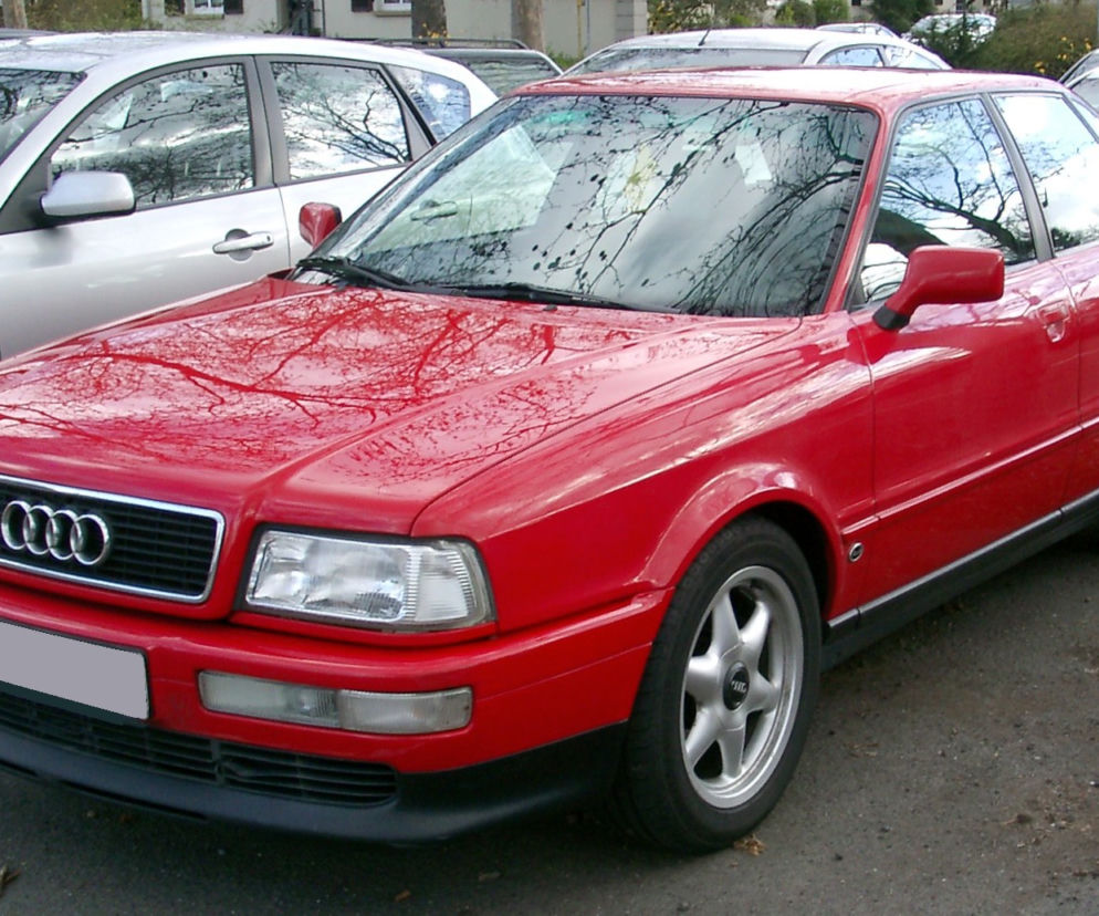 Dwa czerwone Audi były przyczyną pomyłki 