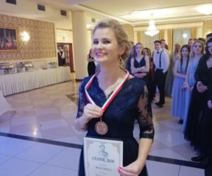 Studniówka 2020. V LO w Białymstoku w Dworku Tryumf 