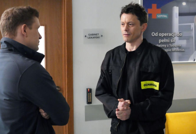 "Barwy szczęścia", odcinek 3342: Awantura w redakcji "Szoku" o publikację drastycznego nagrania z miejsca zbrodni