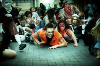 Dopalacze zamieniają ludzi w Zombie